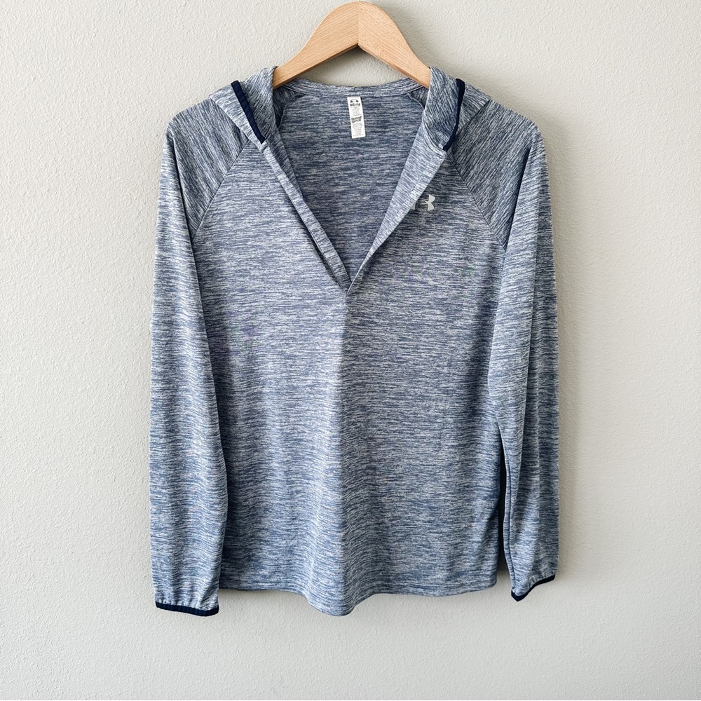 Under Armour Women’s Blue Loose Heat Gear Hooded Athletic Sweatshirt Size Medium